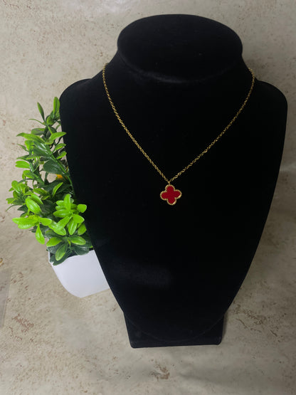 Royal Clover Necklace
